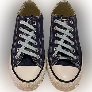 Converse Chuck Taylor All Stars Women’s 7 Mens 5 Navy Blue Low Top Canvas